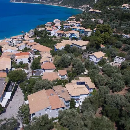 Ξενοδοχείο Nefeli 2*