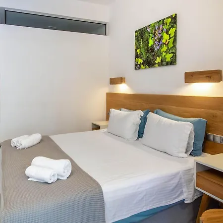 Hotel Nefeli Áyios Nikítas